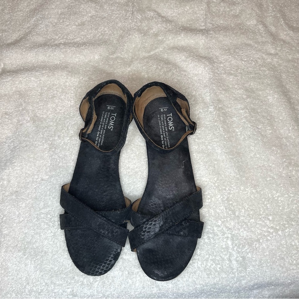 TOMS Women's Black Sandals